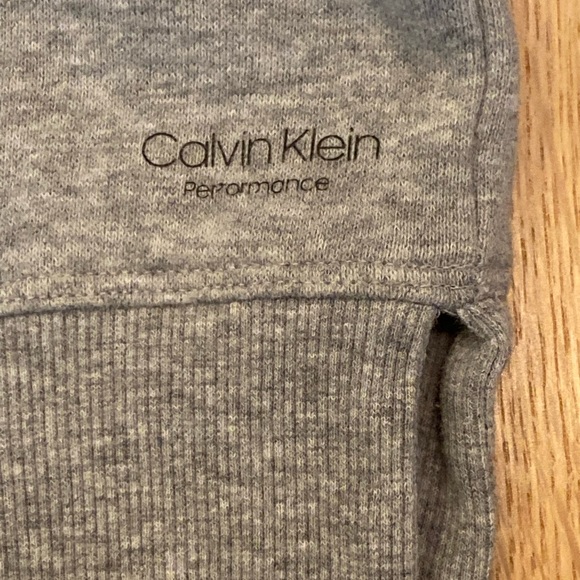 Calvin Klein Womens Gray Sweatshirt w White Calvin Klein Bank Back/Arms /Size M - Picture 11 of 14
